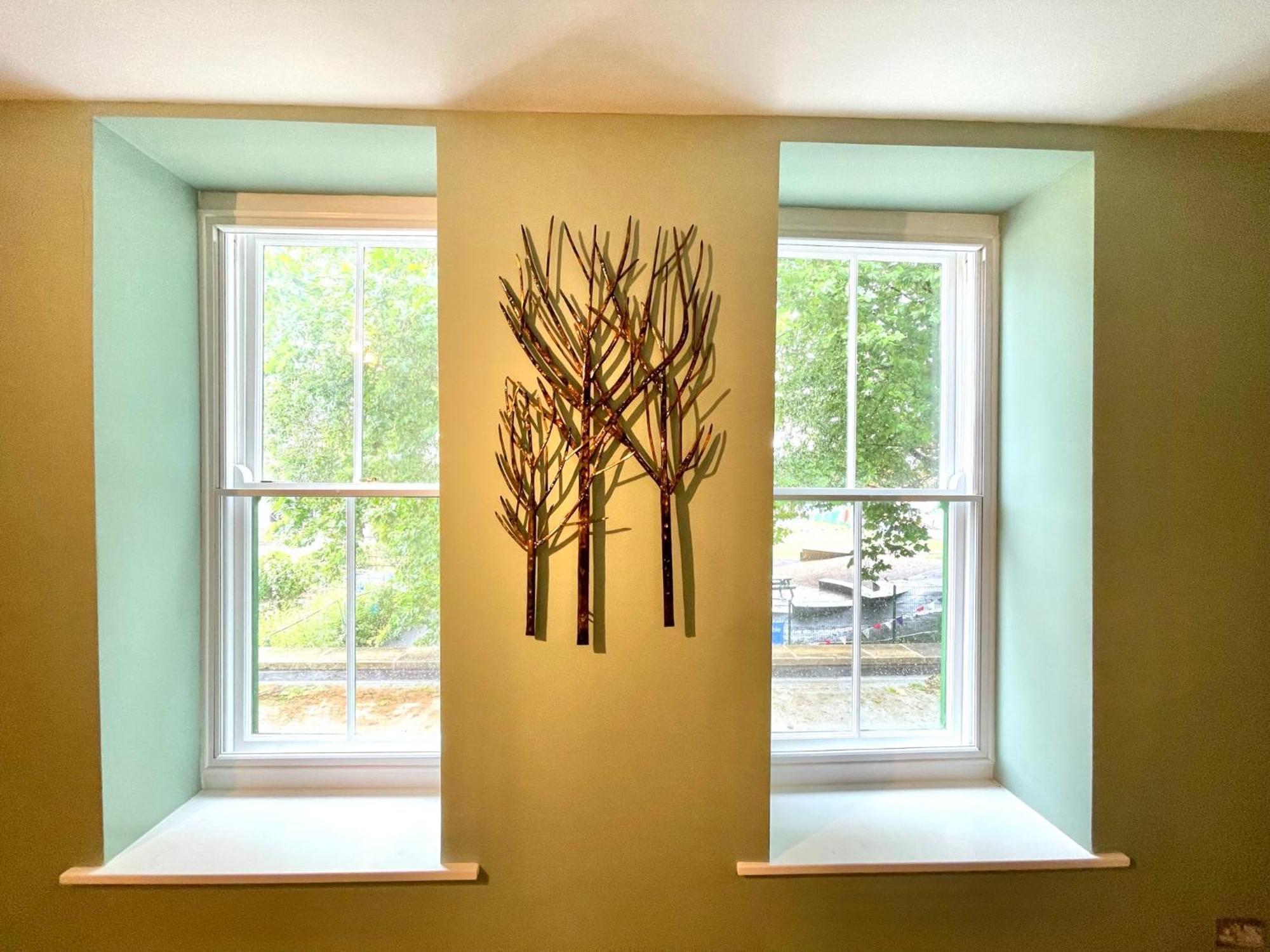 2 Bedroom Apartments Stopoverz ブリストル エクステリア 写真